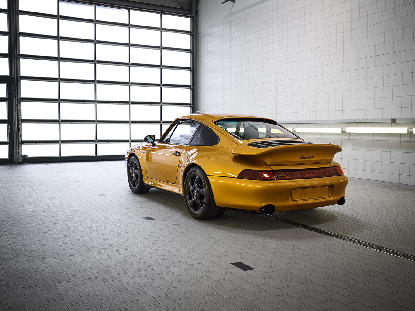 Repasamos la historia del Porsche 993 cuando alguien ha pagado 2,7 millones de euros por el Project Gold