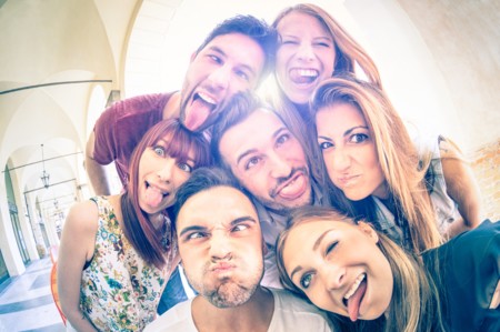 Piku Piku permite crear GIFs con filtros, para tus selfies más gamberros
