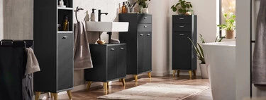 Recién llegado a Lidl el mueble que parece de diseño para ganar orden y almacenaje en baños pequeños sin taladros