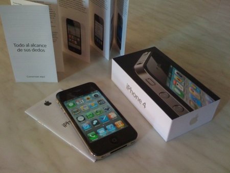 Denuncian prácticas abusivas en la venta de iPhones