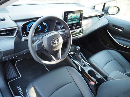 Toyota Corolla Sedan Interior