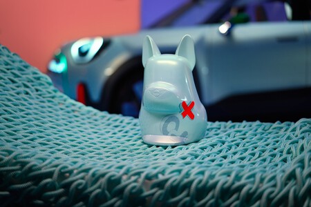 P90471973 Lowres The Mini Concept Ace