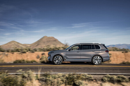 BMW X7 2023