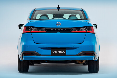 Nissan Versa 2026 Mexico 32