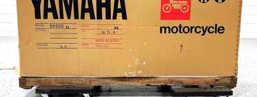 Japón ha tenido una idea loquísima para que tu moto no se retrase por los camioneros: una brutal cinta transportadora de 500 km 