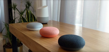 Google actualiza sus altavoces en la gama Home: ahora podemos continuar con la escucha musical en varias habitaciones