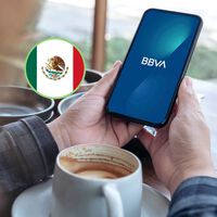 BBVA aclara qué pasa con tu app bancaria si no registras tu línea celular en México: estas son las operaciones afectadas 