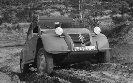 Citroen 2CV Sahara