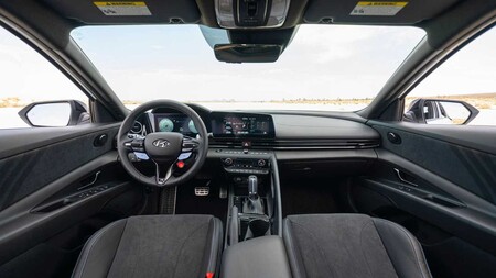 Hyundai Elantra N 2021 30