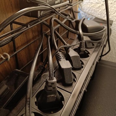 No todas las regletas eléctricas son iguales: qué conviene tener en cuenta al comprar una y modelos destacados