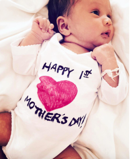 Las celebrities internacionales quieren mucho a sus mamás #HappyMothersDay