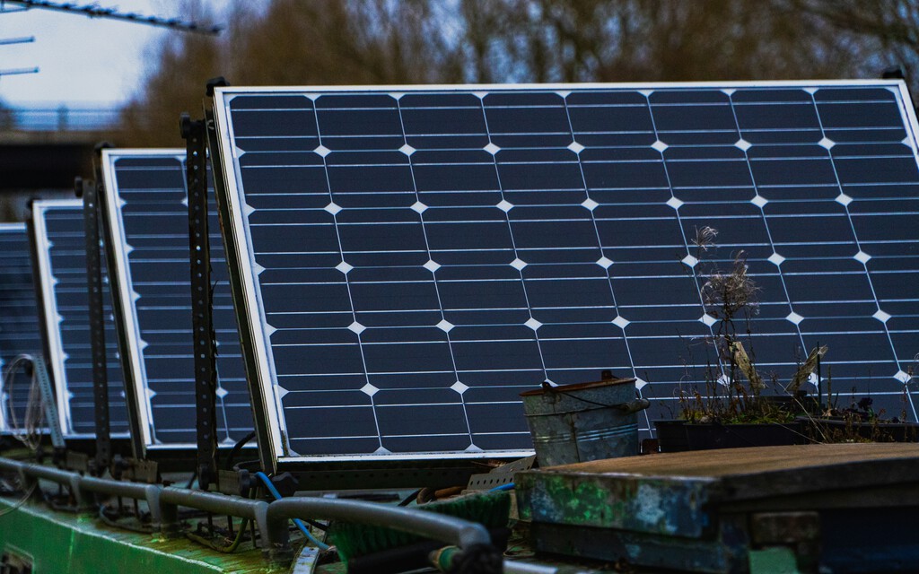 España lidera un ranking europeo en el que no quería estar: el de los sistemas solares expuestos en internet