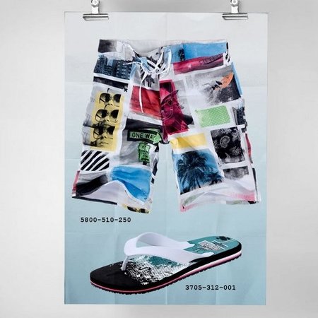 Pull & Bear, bañadores, chanclas y toallas para este verano 2010