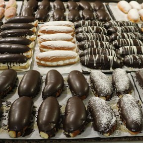 La pastelería de Antequera que está conquistando Andalucía con sus bollycaos malagueños que se agotan en minutos 