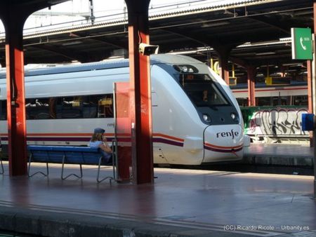 Renfe lanza plazas promocionales para viajar en trenes de Alta Velocidad (AVE) ¡129.000!