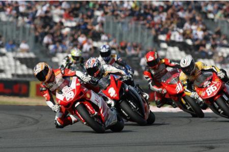 Superstock: ¿qué nos depara la nueva KTM RC8?