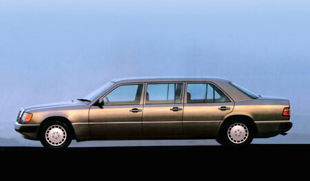 Mercedes V124 4