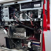 "Pesa tanto como mi cama", un jugador se despide de un PC Gaming que conservó desde 2005 por culpa de la corrosión