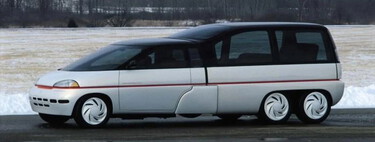 Chrysler inventó la miniván y también estuvo a punto de arruinarla para siempre: así imaginaban el futuro de la Voyager, que afortunadamente jamás se produjo 