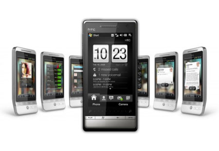 Actualidad HTC: Android o Windows Mobile, y conector de auriculares