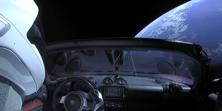 Tesla espera generar ingresos de forma sostenida "en algún momento de 2018"