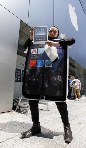 Imagen de la semana: Lo que hay que hacer para conseguir un iPad y llamar la atención