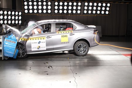 Peugeot 301 Latin Ncap 13