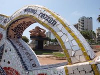 El Parque del Amor, en Lima: no apto para solitarios