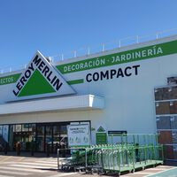 Esta chimenea eléctrica tiene un 60% de descuento en Leroy Merlin: ideal para calentar tu hogar sin humos ni instalaciones complejas 