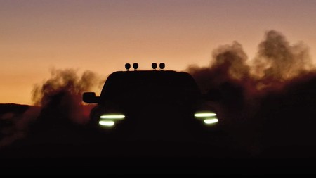 Es oficial: la descomunal RAM 1500 TRX se presentará el 17 de agosto para hacer frente a la Ford F-150