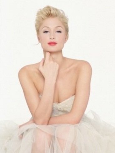 ¿Cambiará Paris Hilton las discotecas por el altar?