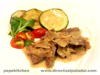Receta de ternera salteada con salsa de porcini