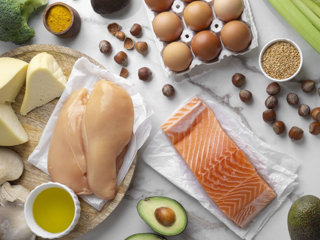 Muchos expertos recomiendan comer más proteínas. Un nuevo macro estudio dice lo contrario: “Podría tener consecuencias negativas para la salud”