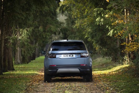 Land Rover Discovery Sport P300e PHEV