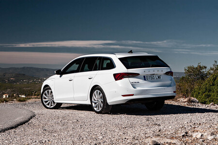 Skoda Octavia Combi Iv Phev Prueba