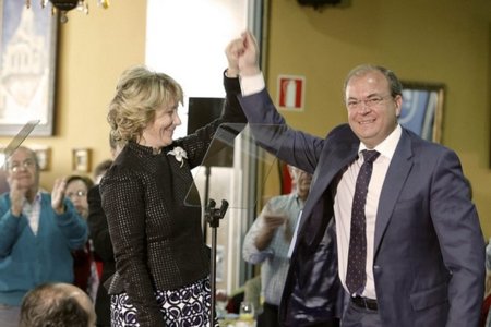 El PP de Extremadura se acerca al 15-M más 'social'