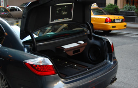 Imagen de la semana: tuneando el coche con un Mac