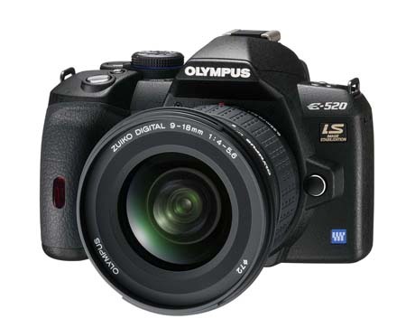 Olympus presenta la E-520 y el esperado Zuiko digital 9-18mm