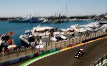 Red Bull cree que el coche de seguridad pudo salir para aumentar el espectáculo