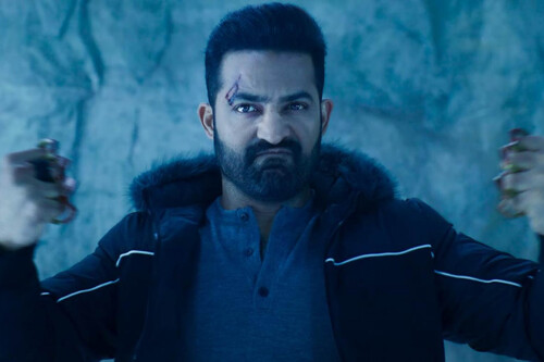 'War 2' es el último pelotazo del cine indio. La película de acción más delirante del año tiene a una de las estrellas de 'RRR'