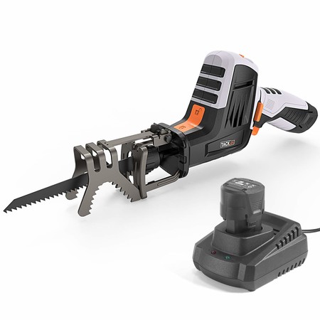 Oferta flash en la sierra de poda Tacklife ahora que comienza la temporada de poda: hasta las 22:00 su precio es de 55,24 euros