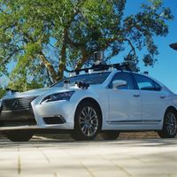 El primer vehículo autónomo de Toyota aprenderá hábitos del conductor y se irá haciendo inteligente con el tiempo