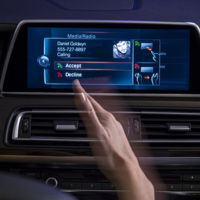 De los primeros radios a la voz sexy del navegador: Así ha evolucionado el entretenimiento en el auto (Parte 2)