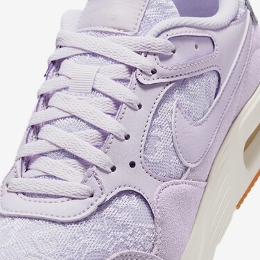 Ni bailarinas ni sandalias: estas Nike Air Max son coquette y las llevaremos 24/7 con nuestros vestidos favoritos