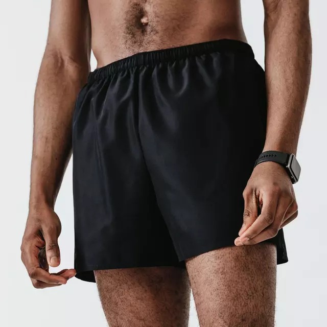 PANTALÓN CORTO RUNNING KALENJI DRY HOMBRE NEGRO TRANSPIRABLE