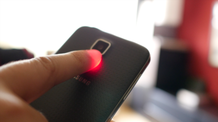 ¿Es realmente necesario tener sensor de ritmo cardiaco en un smartphone Android?