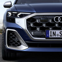 El nuevo Audi Q8 sigue siendo un SUV enorme y con etiqueta ECO pero mejor equipado, y aún más caro