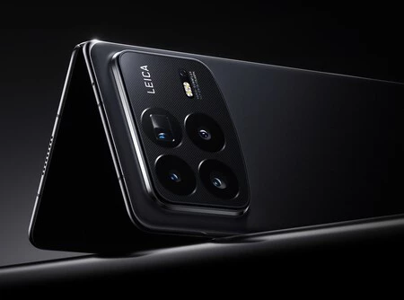 Xiaomi ミックスフォールド 4