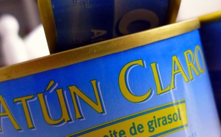 El contenido de sodio y potasio en alimentos naturales y procesados