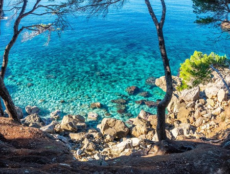 Viajes Pueblo Pesquero Mallorca Bonito Encantador Eclipse Solar Escapada Playa Mar Mediterraneo